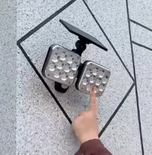 Power Save Motion Activated Outdoor Solar Lamp