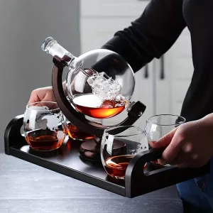 Creative Globe Decanter Set