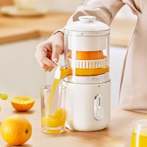 Vitamin Boost Wireless Portable Juicer