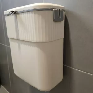 Hands-Free Self Sealing Smart Trash Can