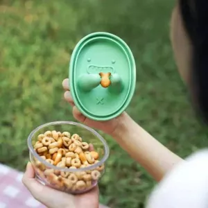 No Mess Clean Hands Snack Bowl