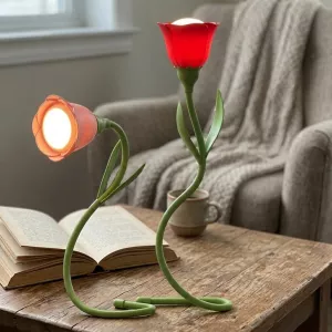Last Rose Blooming Rose Accent Desk Lamp