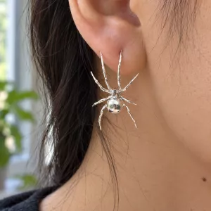 Nightweaver Spider Ear Hook